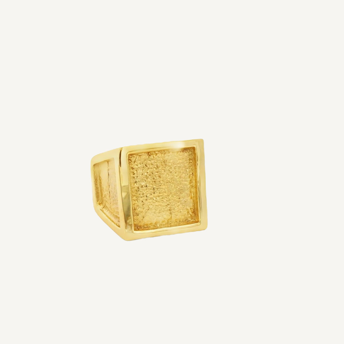 Regent Gold Men's Ring - Image 3